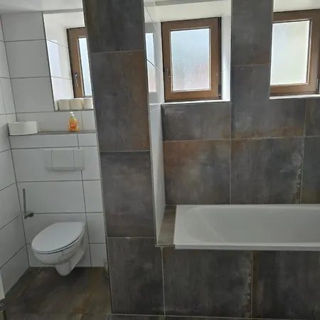 Zur Rose Guest house Untereschenbach