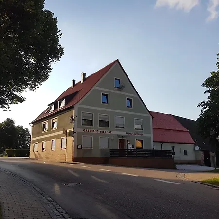 Zur Rose Guest house Untereschenbach