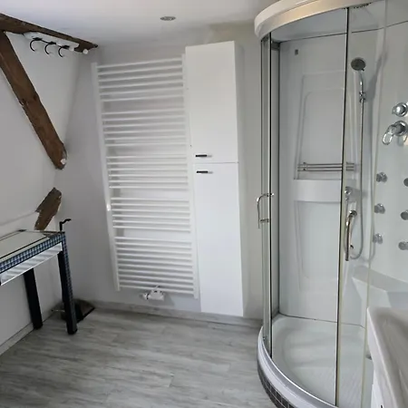 Zur Rose Guest house