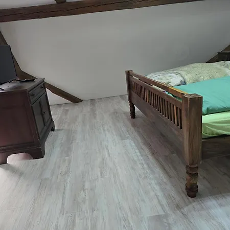 Zur Rose Guest house *